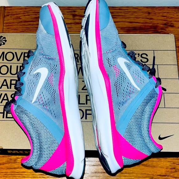Nike Women's ‘In Season-TR 5’ Running Shoe (Gray/Pink), Size 7.5: $30 - Picture 5 of 11